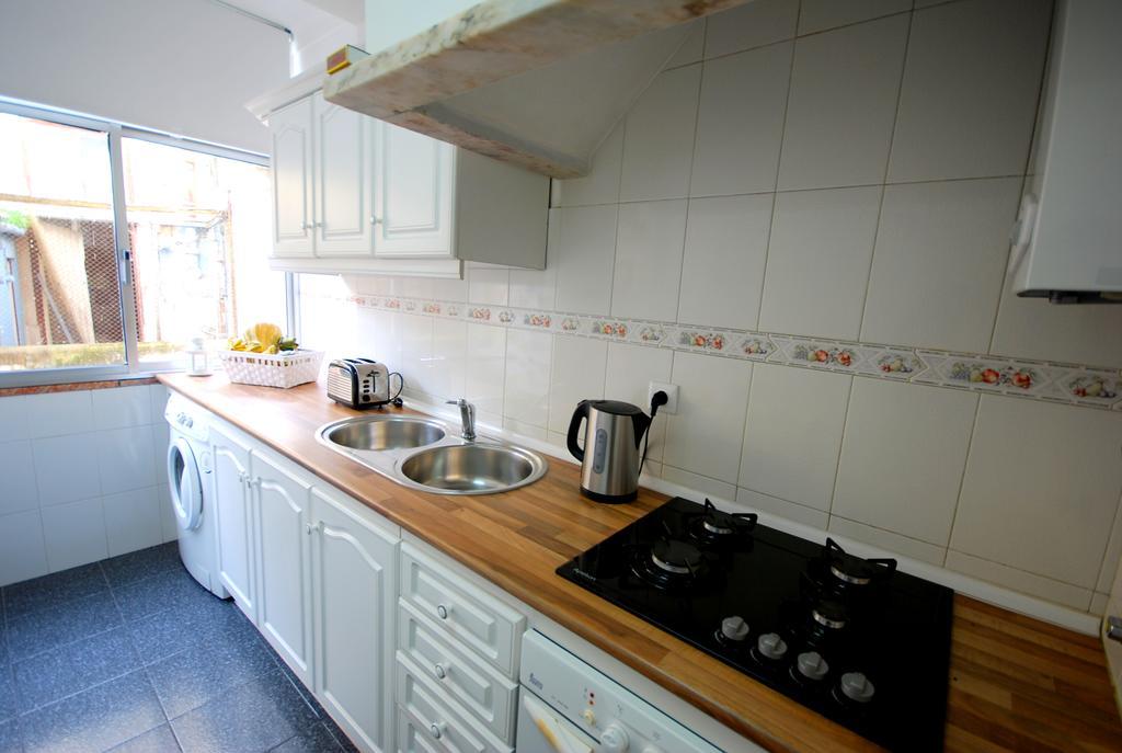 Sombrero Apartment Graca Lisbon Bilik gambar